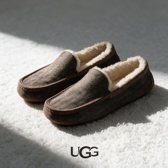 UGG Australia Other - UGG Australia Ascot Tweed Brown Herringbone Slippers Mens 12 1005347